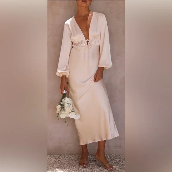 white christmas dresses Josephina Midi Dress main image 0